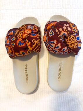 La DoubleJ Treccia Slides EU 39 US 8 Colorful Silk Knot Sandals Italy Luxury